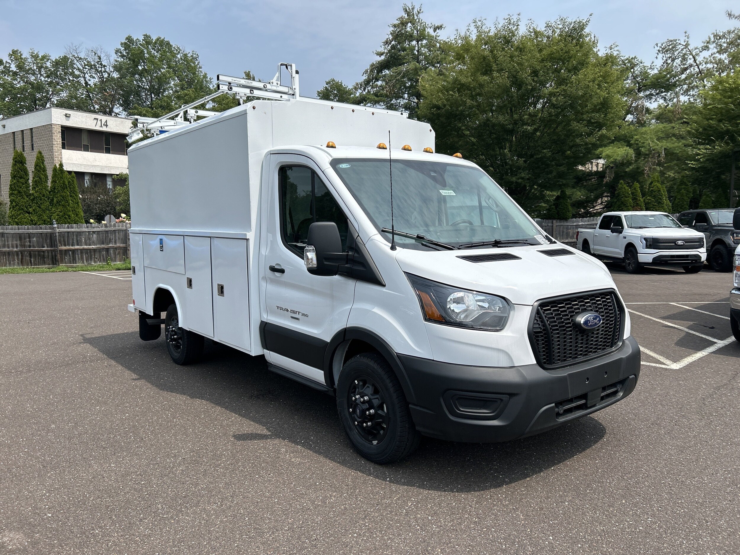 2024 Ford Transit photo 3
