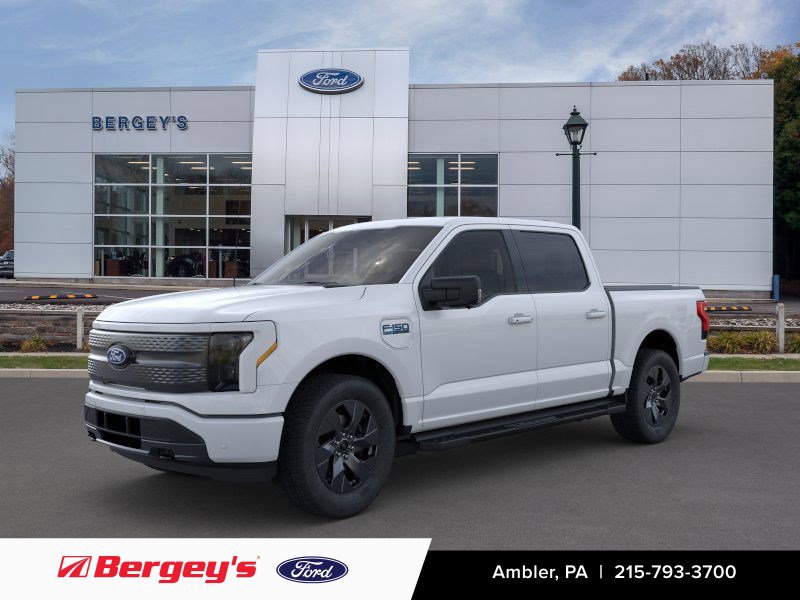 2025 Ford F-150 Lightning Flash's photo