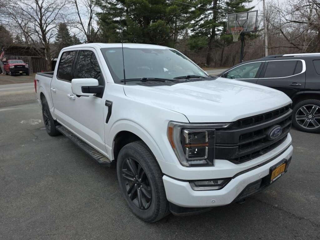 Used 2023 Ford F-150 Lariat Sport 3.5L with a Moonroof Truck