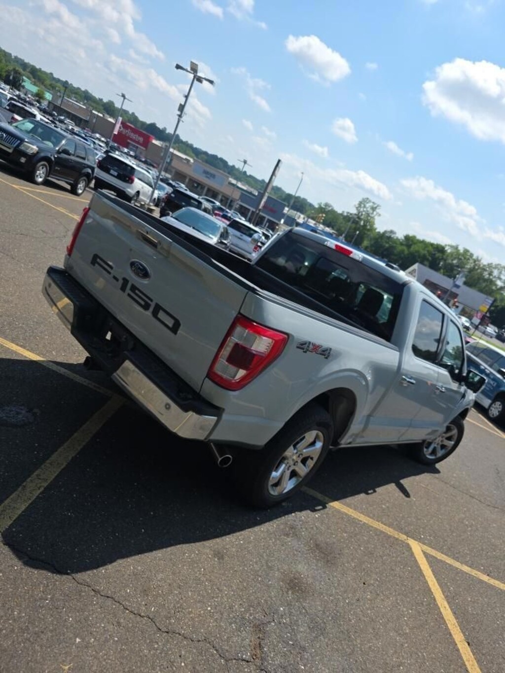 Used 2023 Ford F-150 Lariat Truck