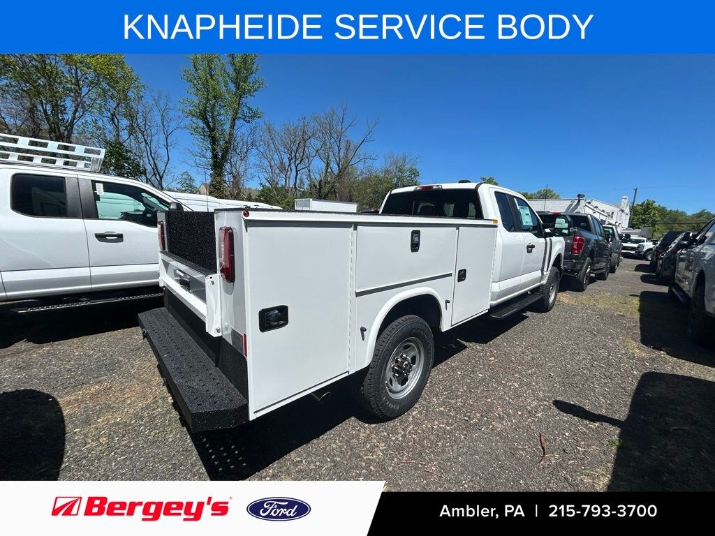New 2026 Ford F-350SD XL Chassis