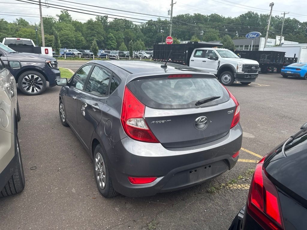 Used 2016 Hyundai Accent SE Hatchback