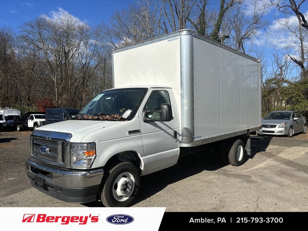 New 2024 Ford E-450SD Base Cab/Chassis