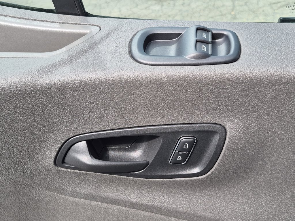 2026 Ford Transit Van Base - Photo 15