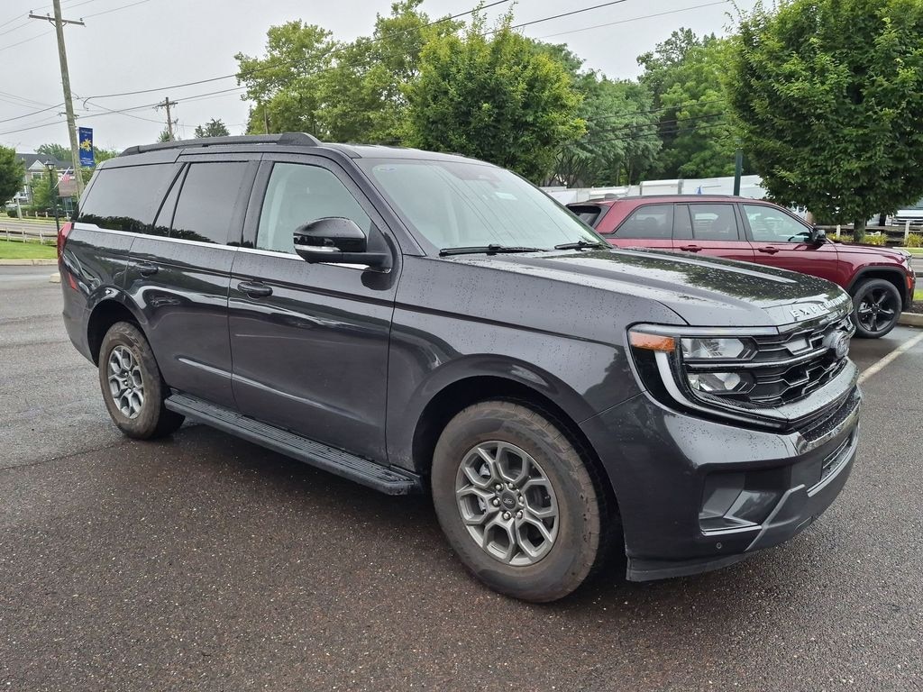 New 2026 Ford Expedition Active 200A AWD SUV