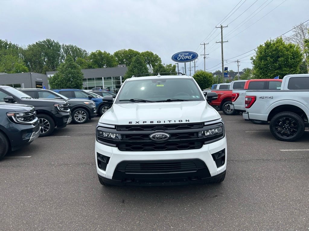 Certified 2022 Ford Expedition Max Limited Stealth with Moonroof SUV