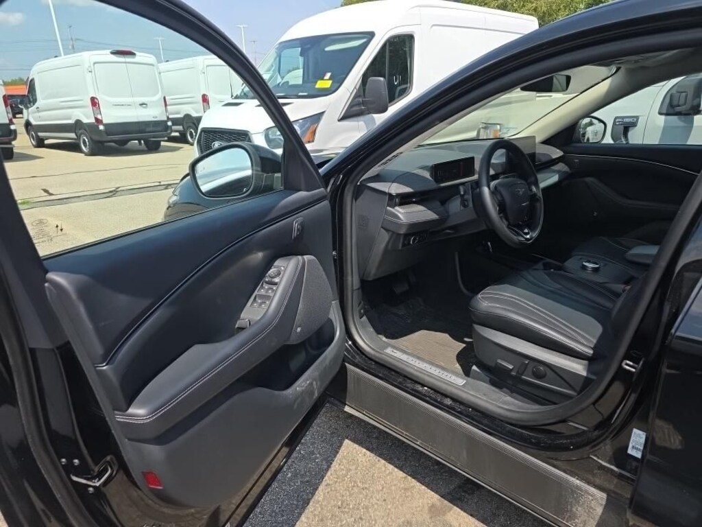 Used 2023 Ford Mustang Mach-E Premium SUV