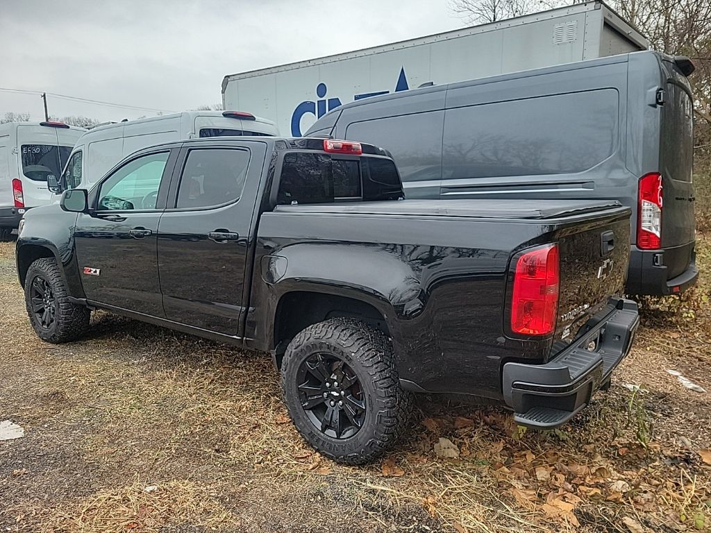 2018 Chevrolet Colorado Z71 photo 3
