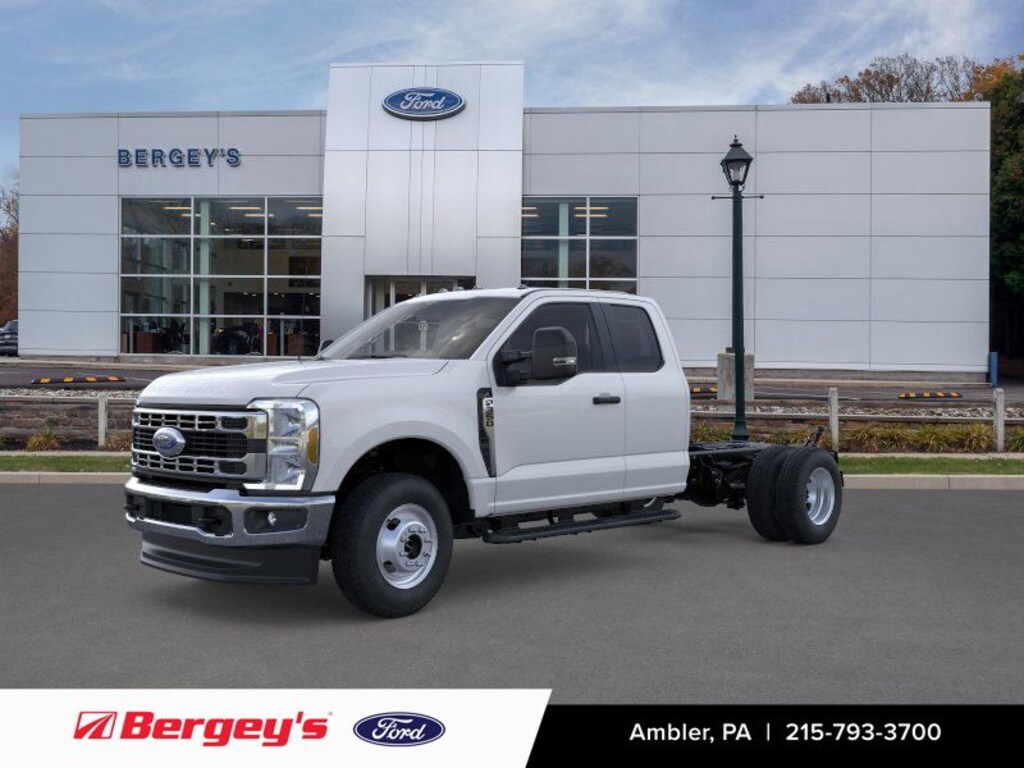 New 2026 Ford F-350SD XL Chassis