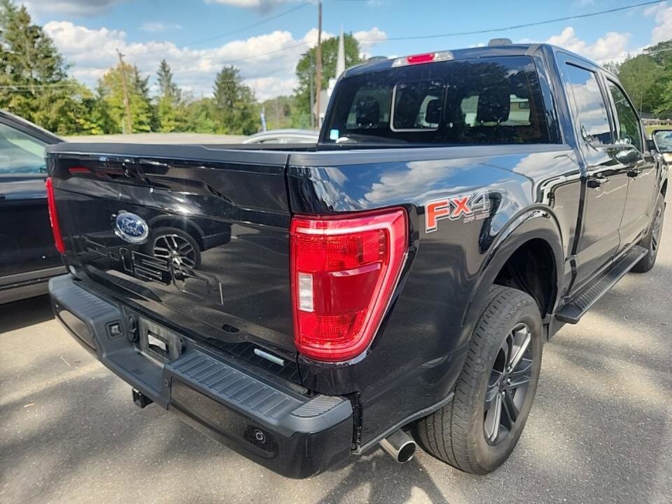 2022 Ford F-150 XLT FX4 photo 3