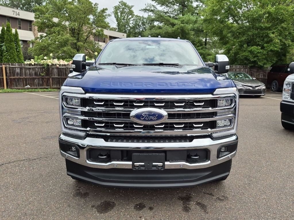 New 2026 Ford F-350SD Lariat Truck