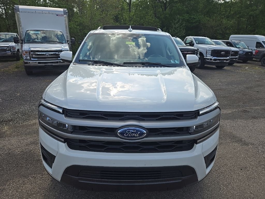 Used 2024 Ford Expedition XLT SUV