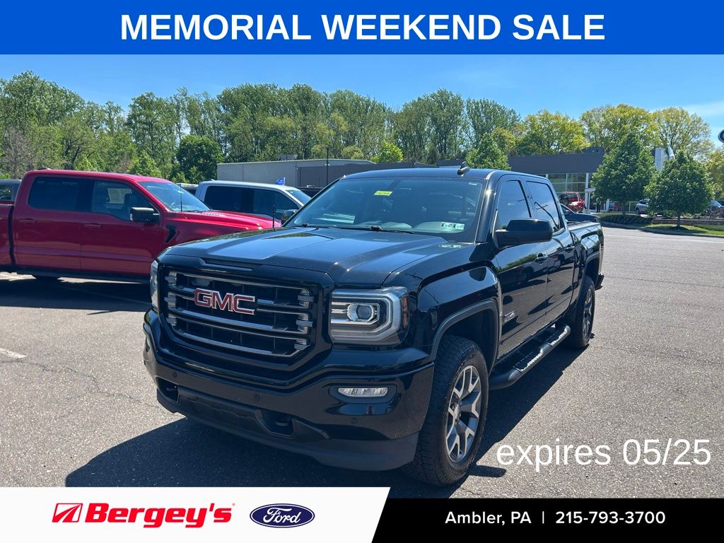 2017 GMC Sierra 4WD Crew Cab Short Box SLT's photo