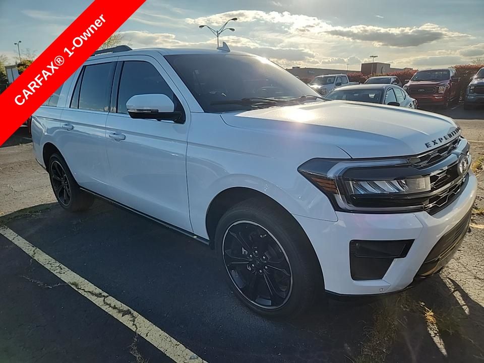 2022 Ford Expedition MAX Limited photo 2