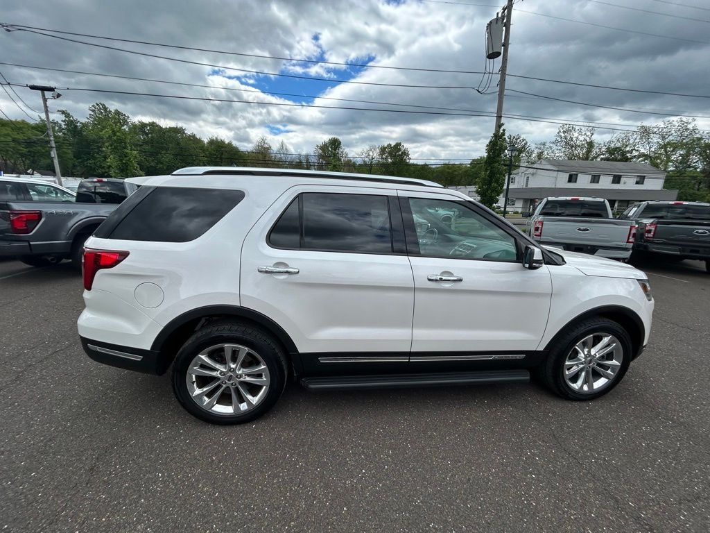 Certified 2019 Ford Explorer Limited with a Moonroof SUV