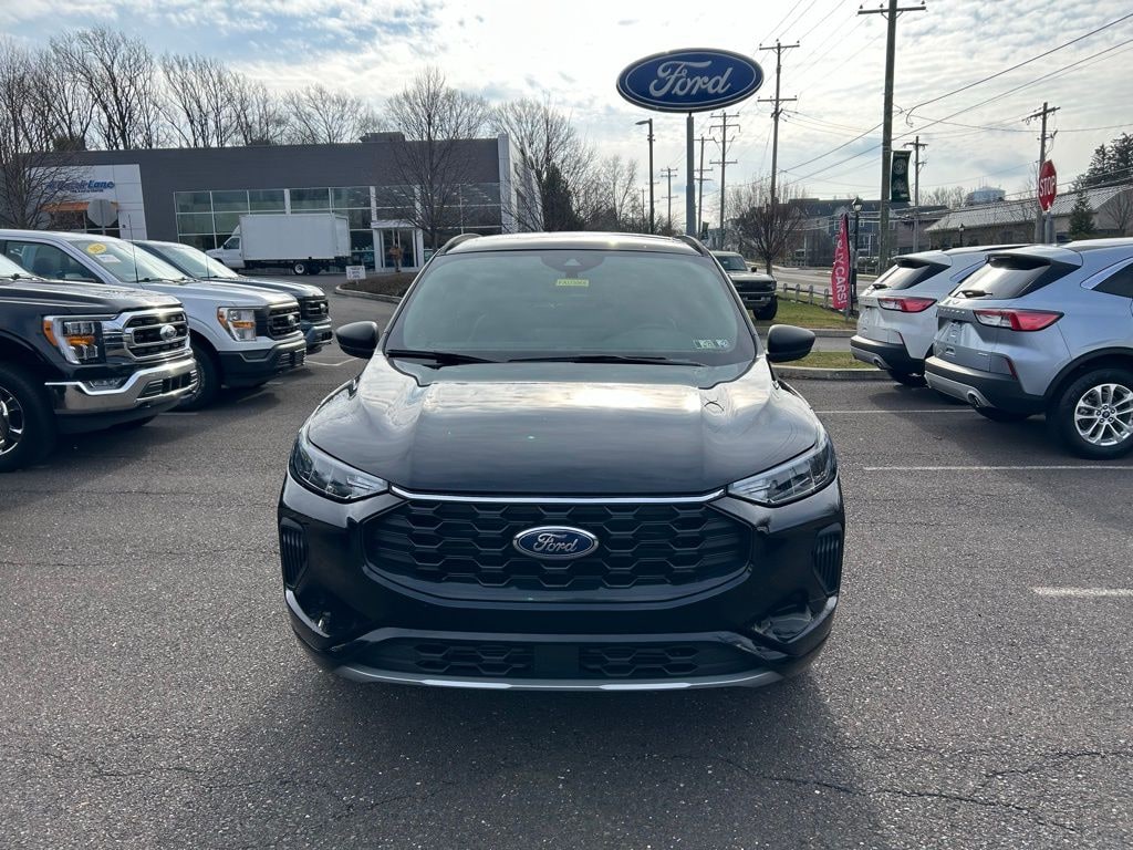 Certified 2023 Ford Escape ST-Line with Moonroof SUV