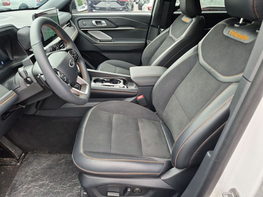 2026 Ford Explorer Tremor - Photo 11