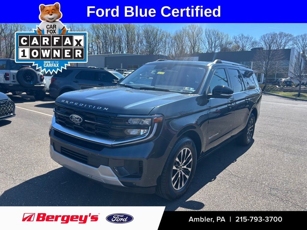 Certified 2025 Ford Expedition Max Platinum with a Moonroof SUV