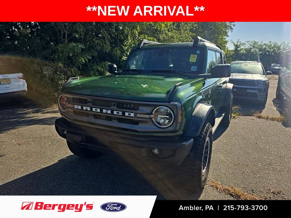 2023 Ford Bronco SUV 
