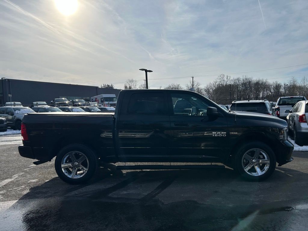 Certified 2018 Ram 1500 Express HEMI V8 4X4 Truck