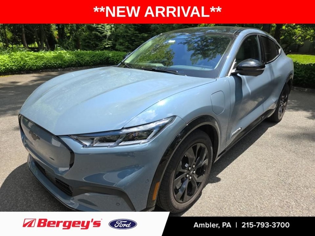 Used 2023 Ford Mustang Mach-E Premium SUV