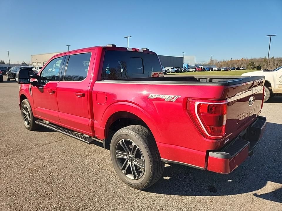 2022 Ford F-150 XLT photo 2