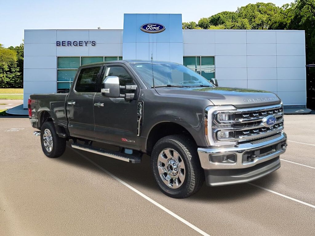 New 2026 Ford F-250SD Lariat Truck