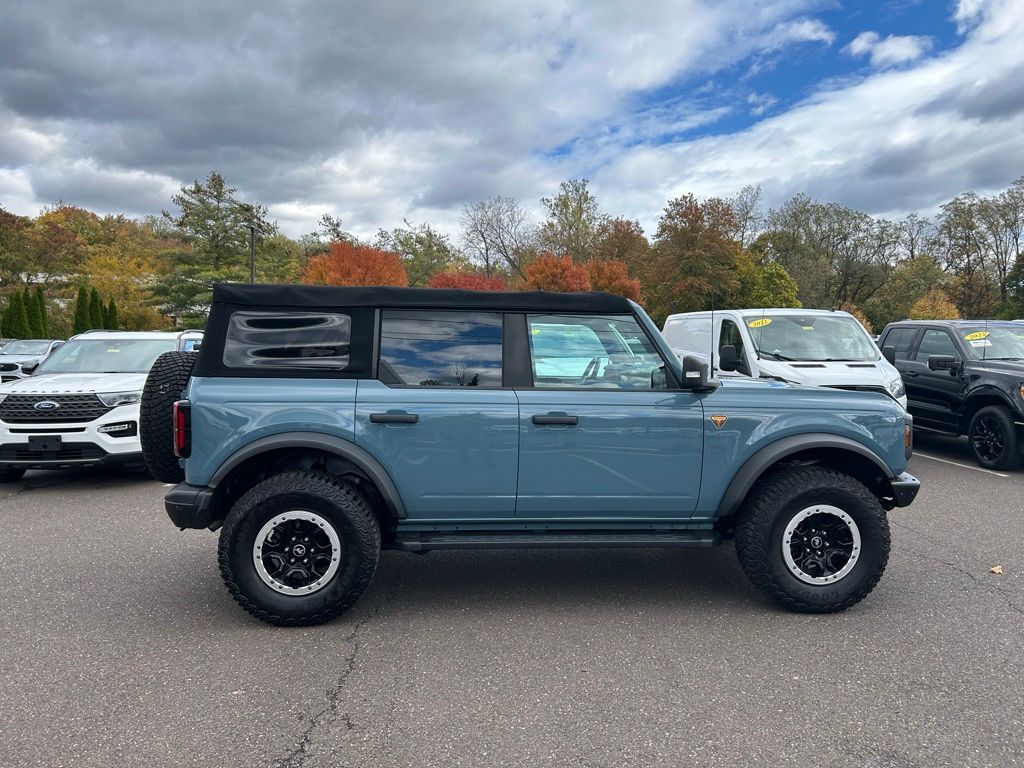 2021 Ford Bronco Badlands photo 4
