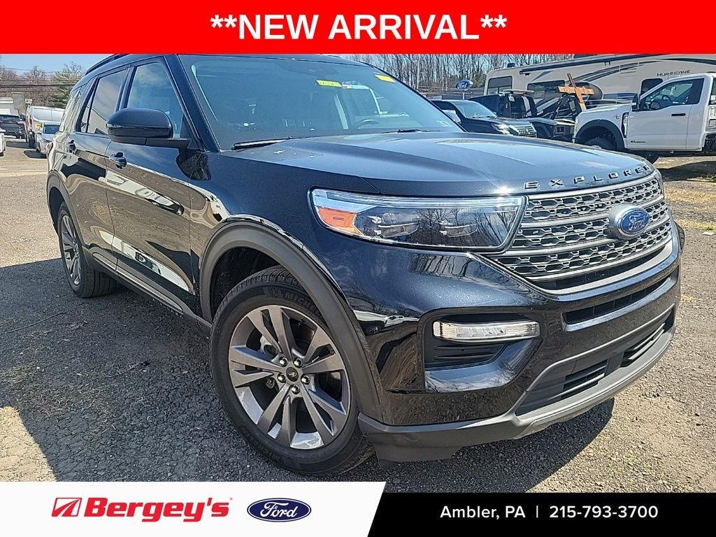 Used 2022 Ford Explorer XLT SUV