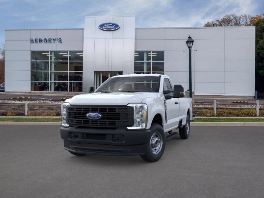 New 2026 Ford F-250SD XL FX4 6.8L V-8 Truck