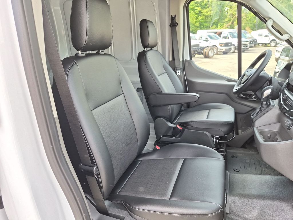 2026 Ford Transit Van Base - Photo 25