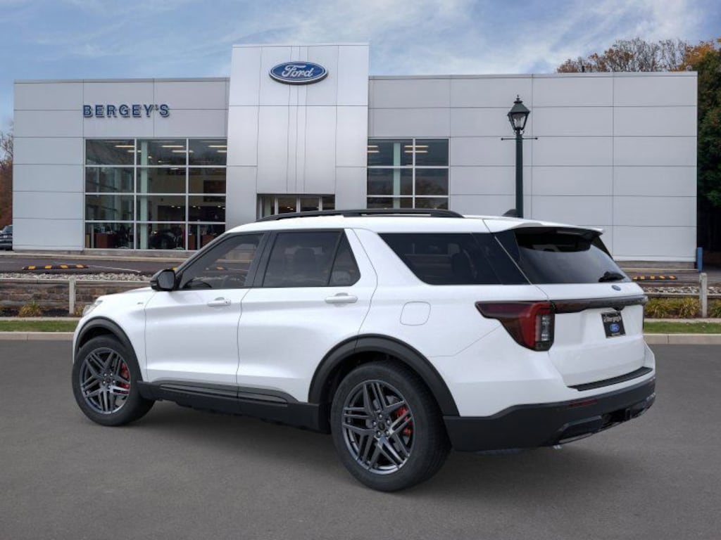New 2025 Ford Explorer ST-Line Street Pack SUV
