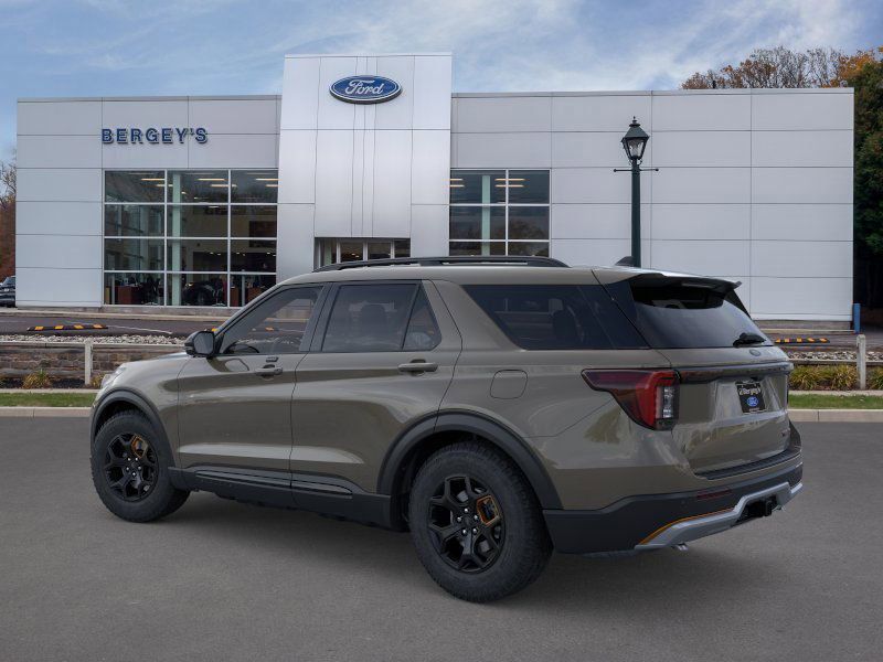 2026 Ford Explorer photo 4