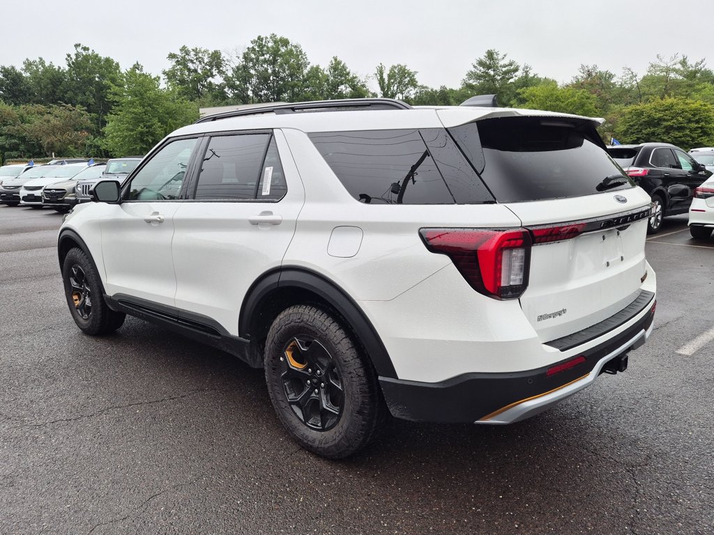 2026 Ford Explorer Tremor - Photo 7
