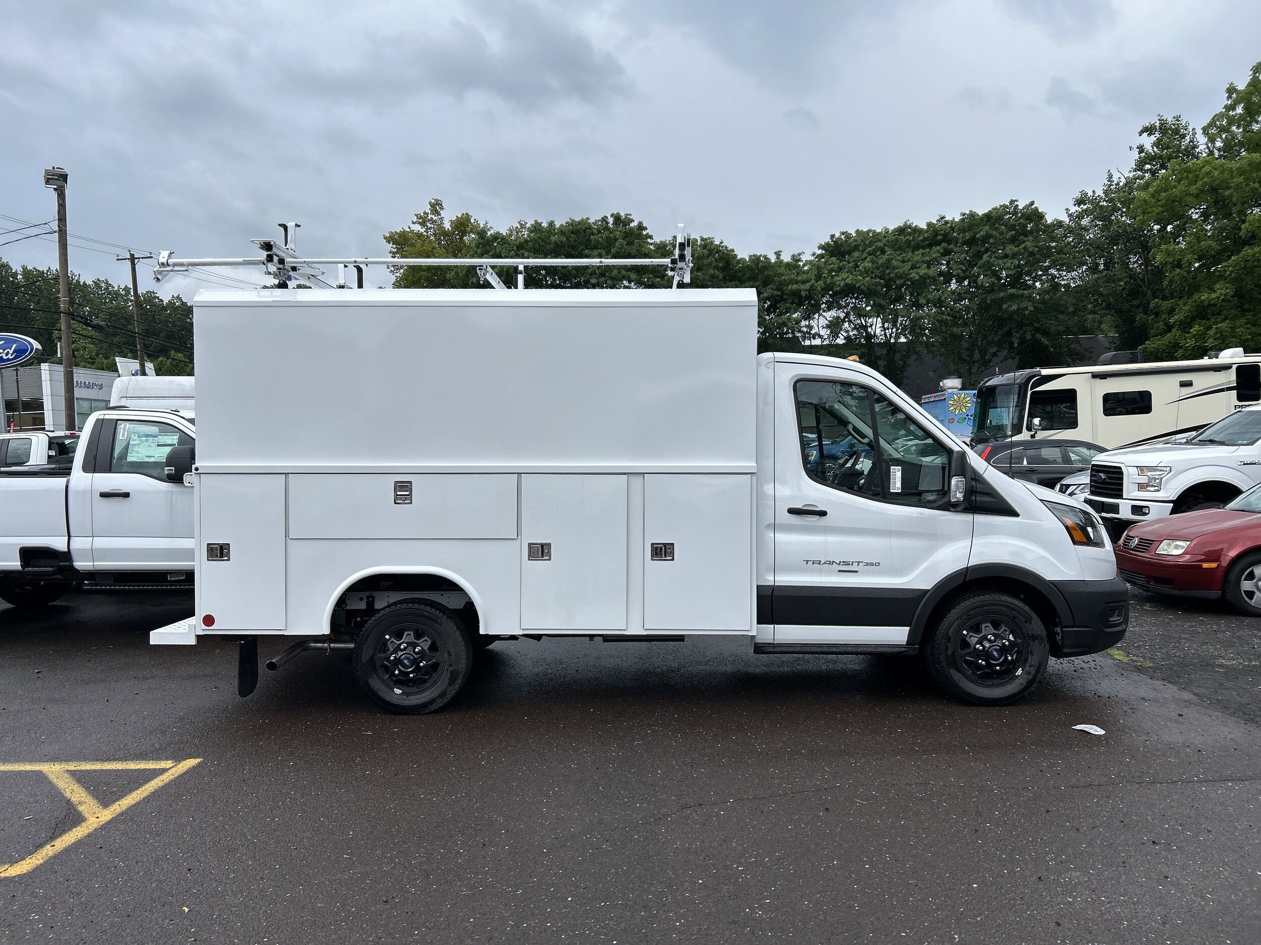 2024 Ford Transit photo 4