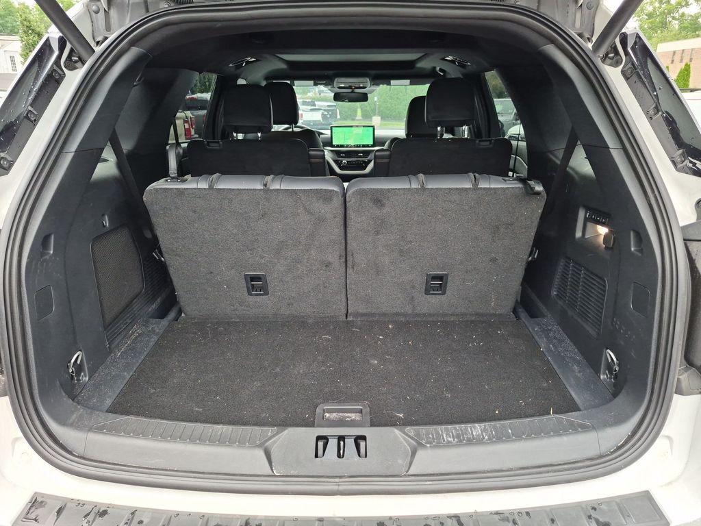 2026 Ford Explorer Tremor - Photo 24