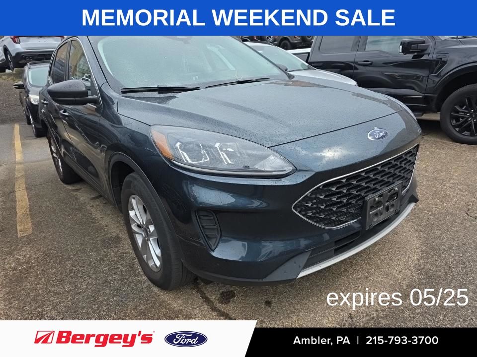 2022 Ford Escape SE AWD's photo