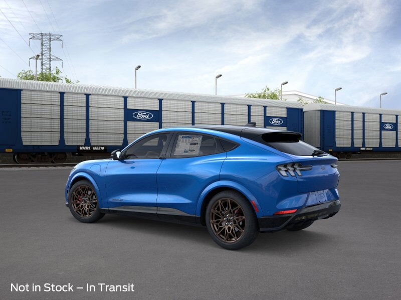 2025 Ford Mustang Mach-E GT photo 4