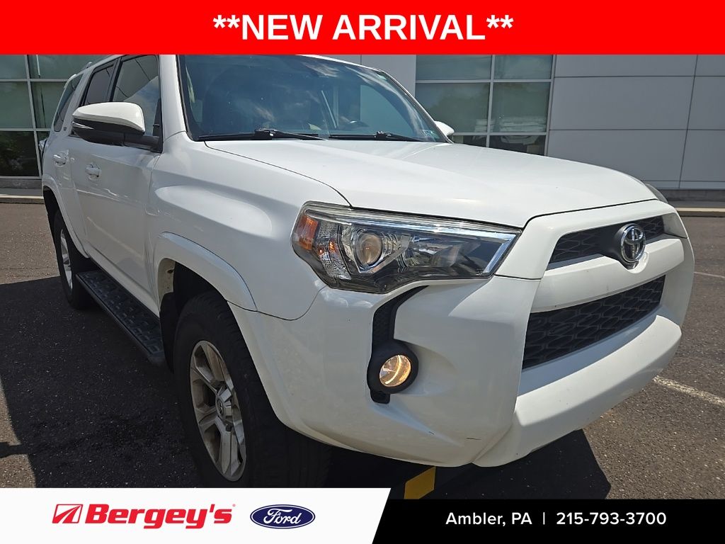 2014 Toyota 4Runner SR5 4x4 V6's photo