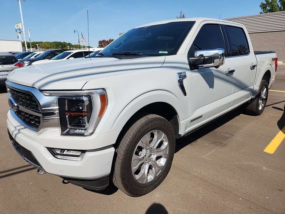 2023 Ford F-150 Platinum FX4 photo 2
