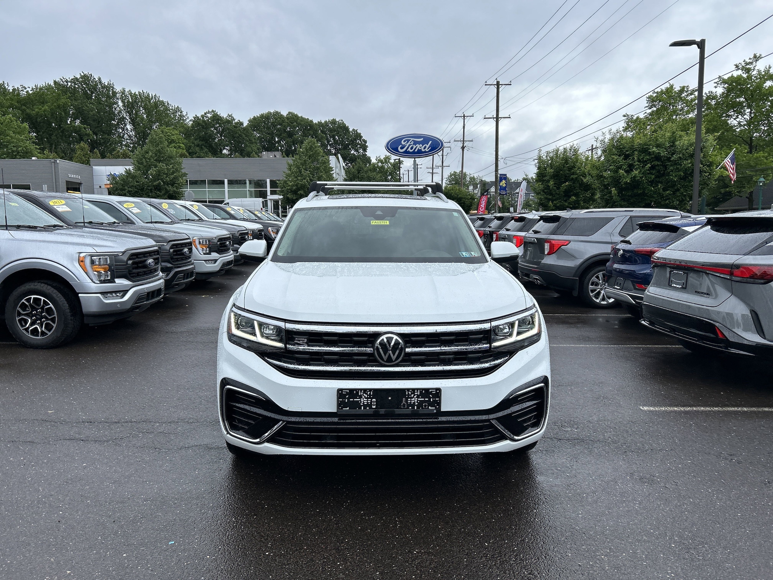 Used 2021 Volkswagen Atlas SEL R-Line with VIN 1V2SR2CA2MC550656 for sale in Ambler, PA