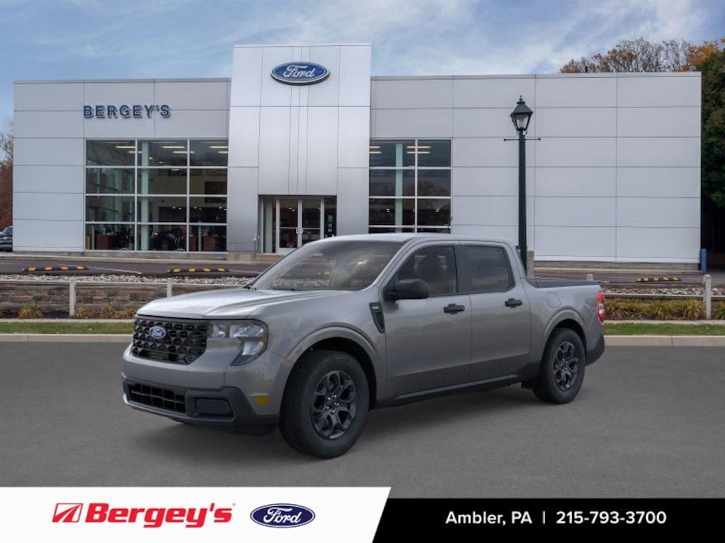 New 2026 Ford Maverick XLT FWD Hybrid with Moonroof Truck