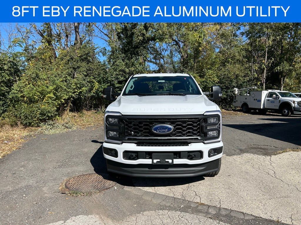 2026 Ford F-350 photo 2