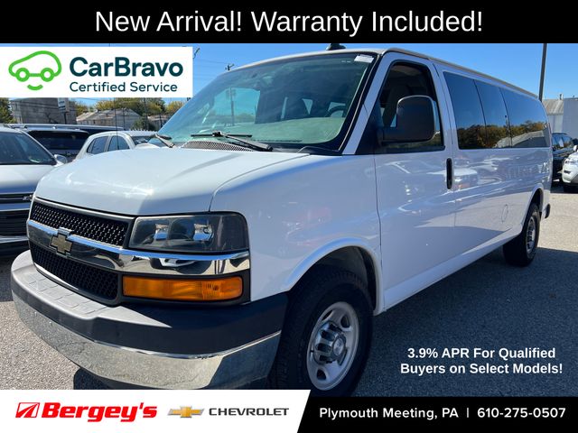 2017 Chevrolet Express 3500 Minivan/Van  2017 Chevrolet Express 3500 Minivan/Van
