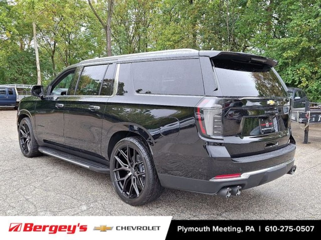 New 2025 Chevrolet Suburban Premier SUV