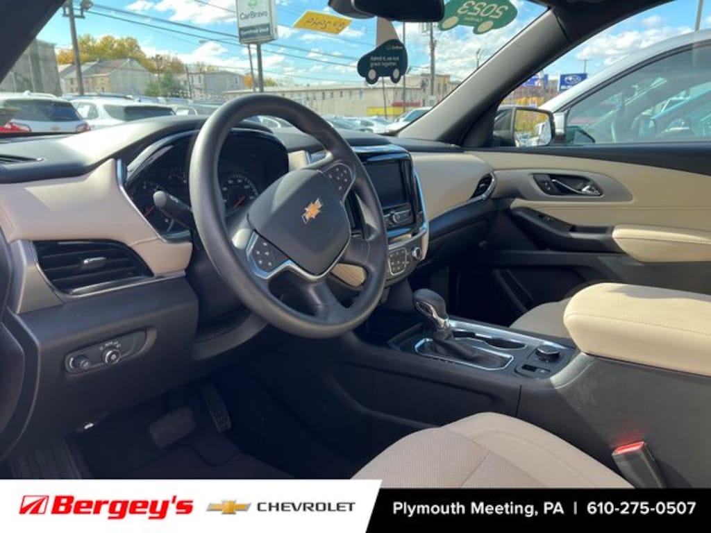 Certified 2023 Chevrolet Traverse LS SUV