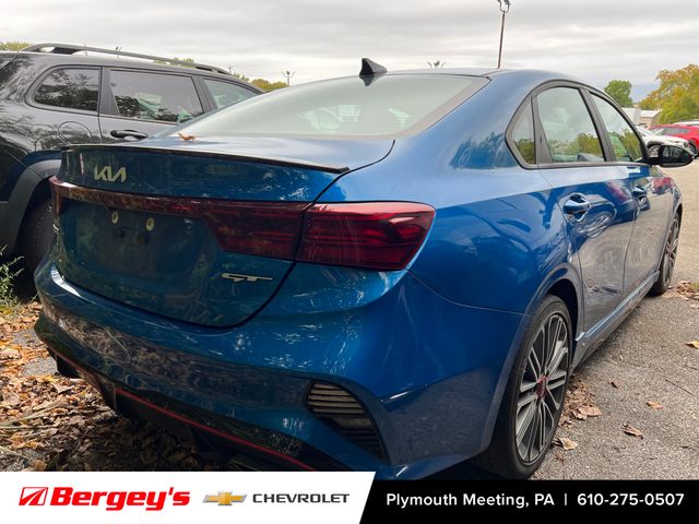 2022 Kia Forte GT photo 2