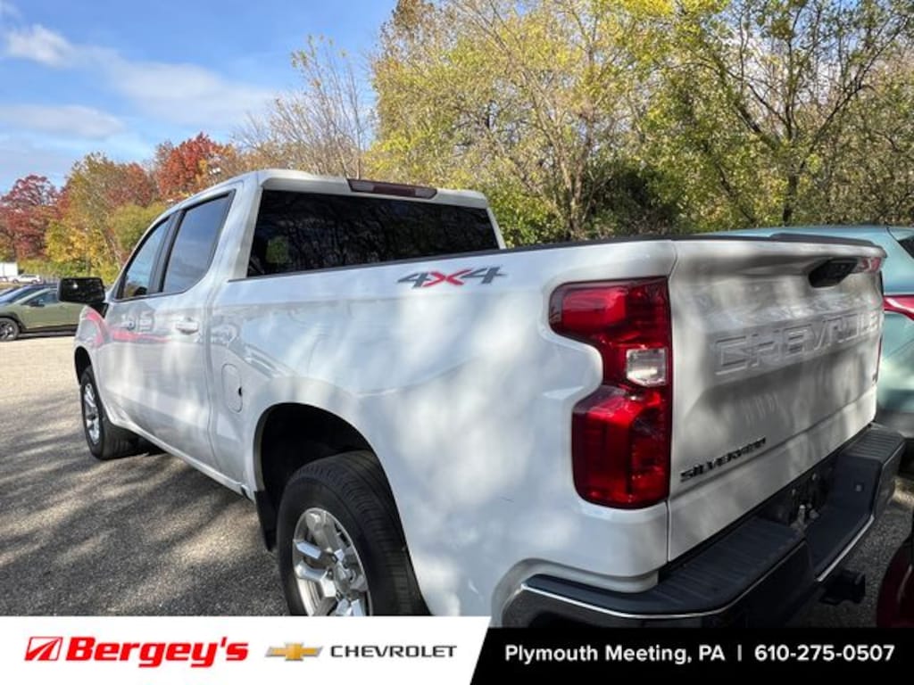 Used 2022 Chevrolet Silverado 1500 LT Truck