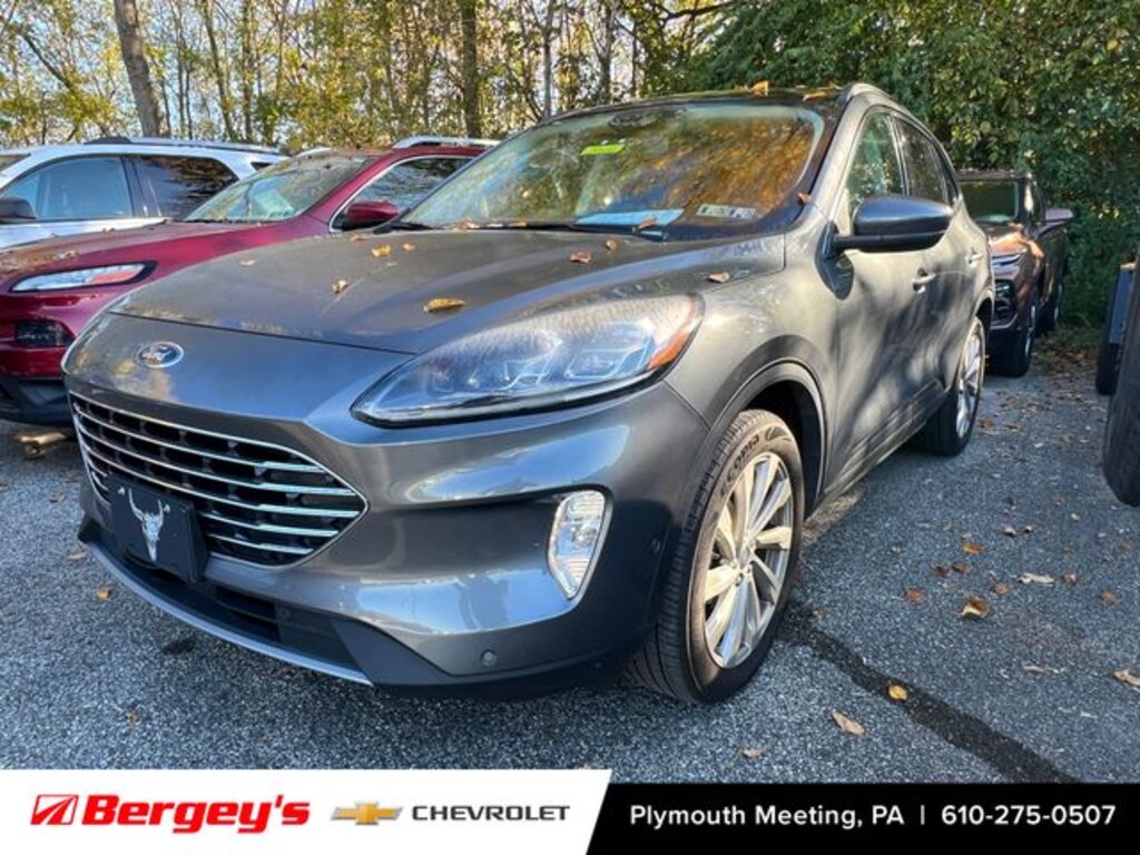 Certified 2022 Ford Escape Titanium SUV
