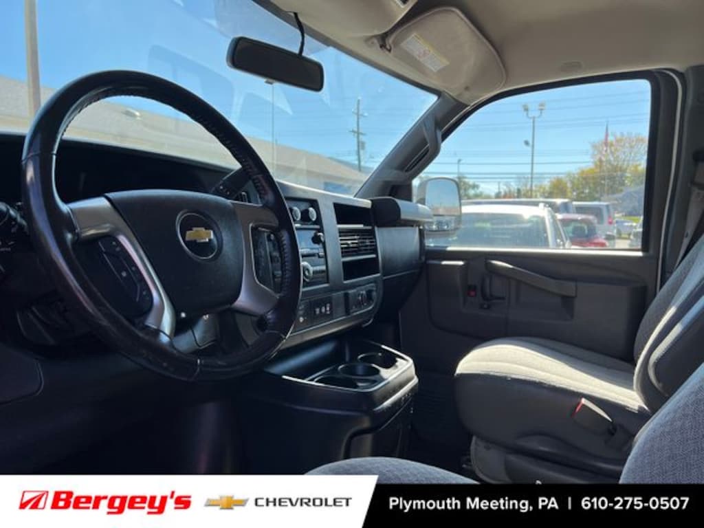 Certified 2017 Chevrolet Express 3500 LT Minivan/Van